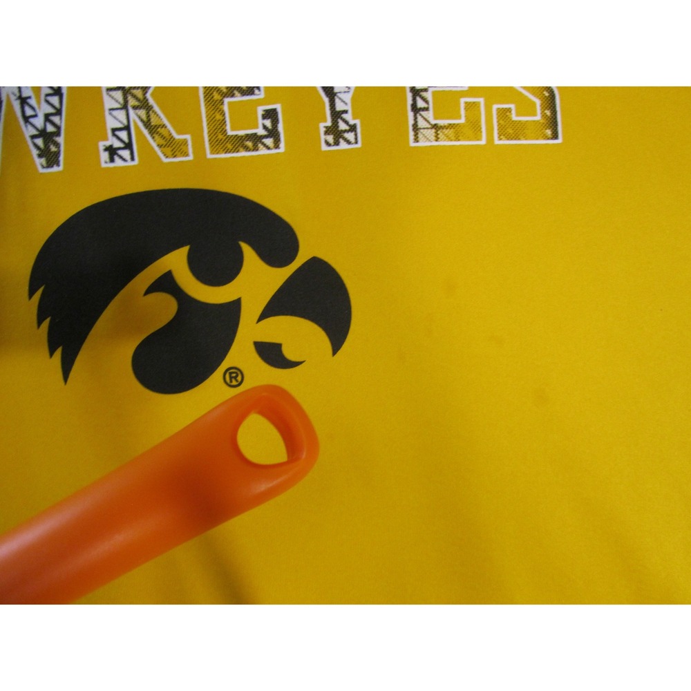 Under Armour Iowa Hawkeyes Mens 2XL Yellow HeatGear Loose Fit Graphic T-Shirt - Picture 5 of 6